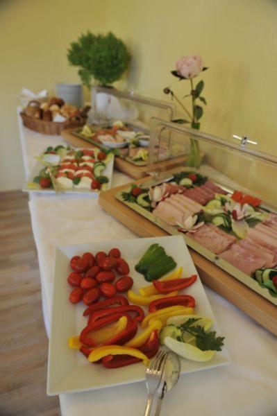 Hotel Gut Moschenhof Dusseldorf Ngoại thất bức ảnh